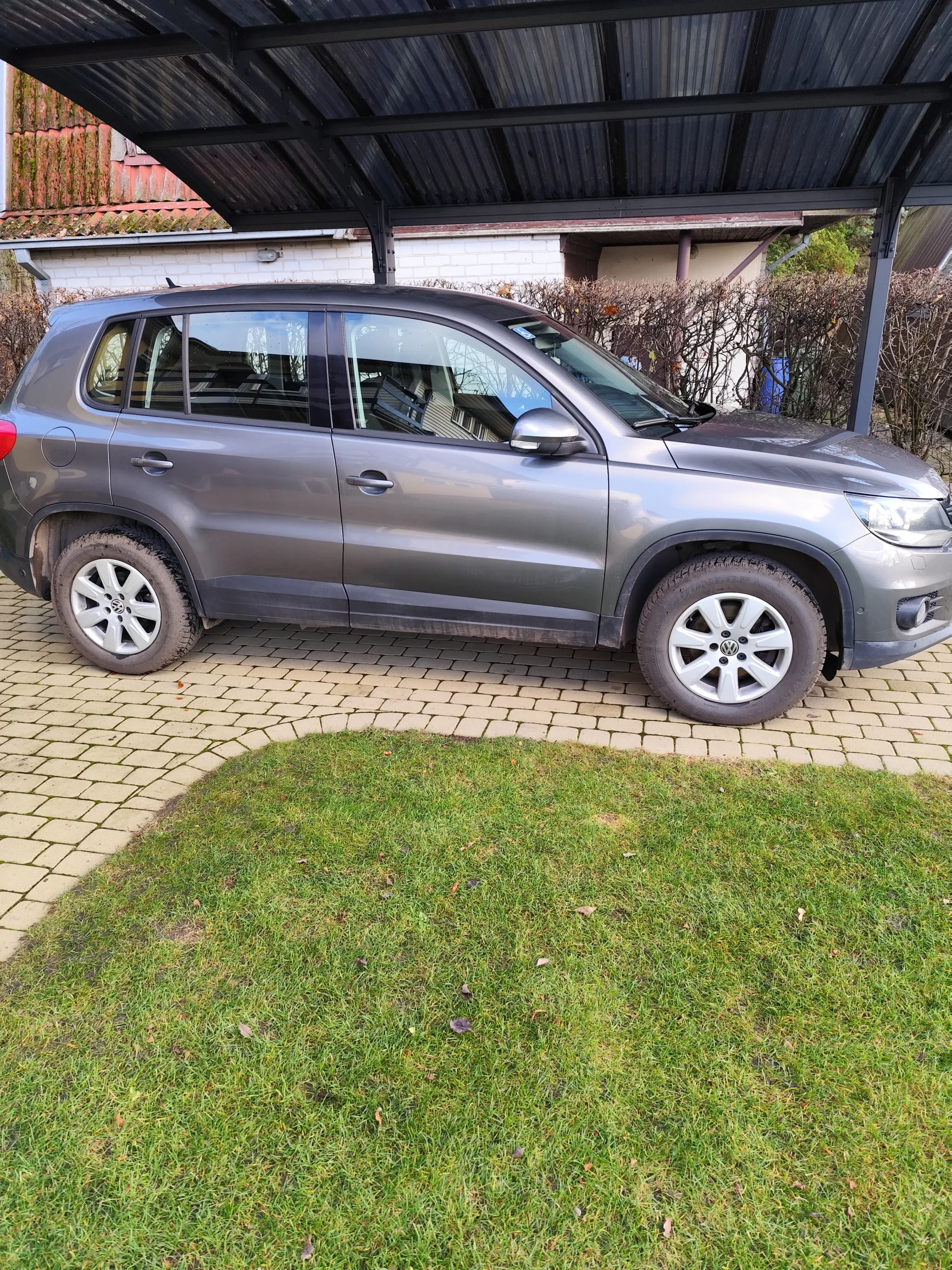 Volkswagen Tiguan, 2012