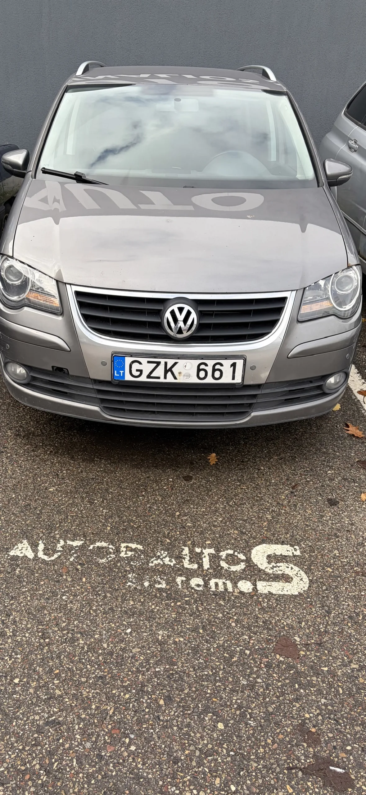 Volkswagen Touran, 2009
