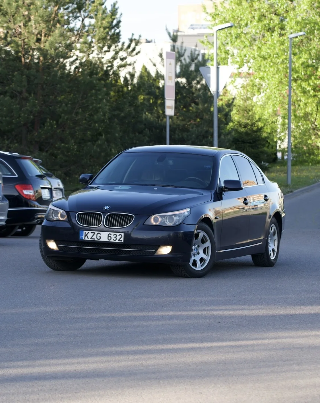 BMW 523i, 2008