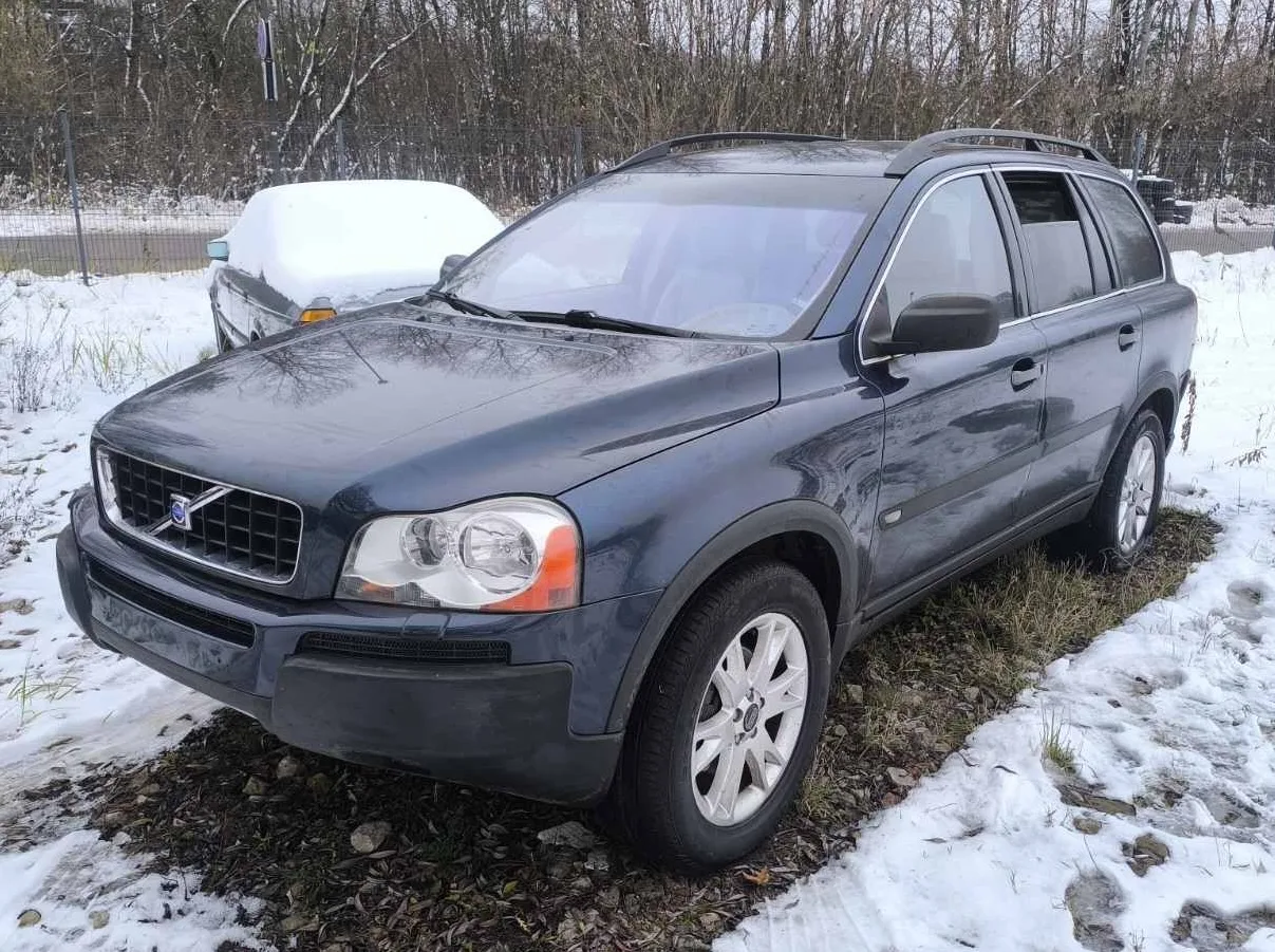 Volvo XC90, 2003