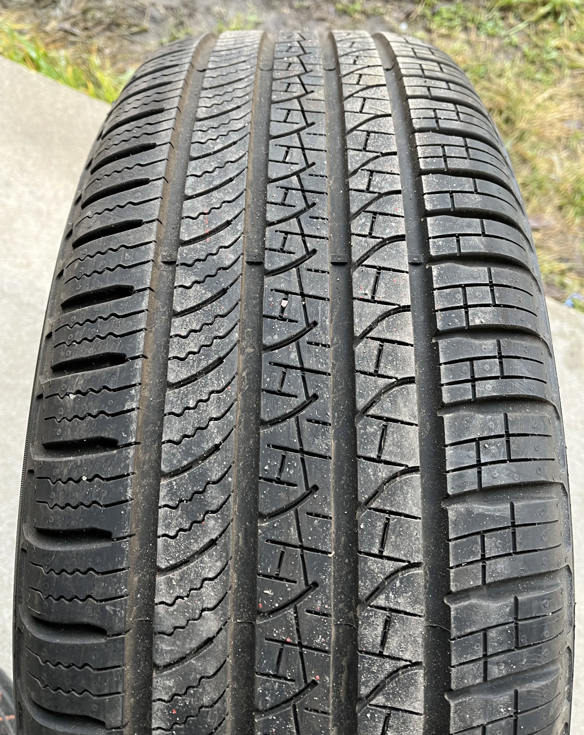 Pirelli SCORPION ZERO 255/60 R20