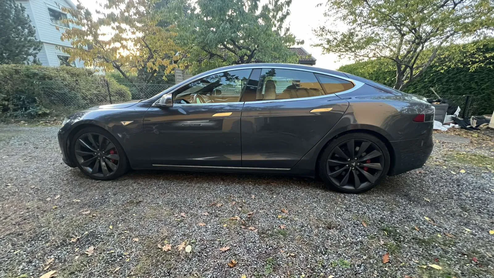 Tesla Model S, 2015