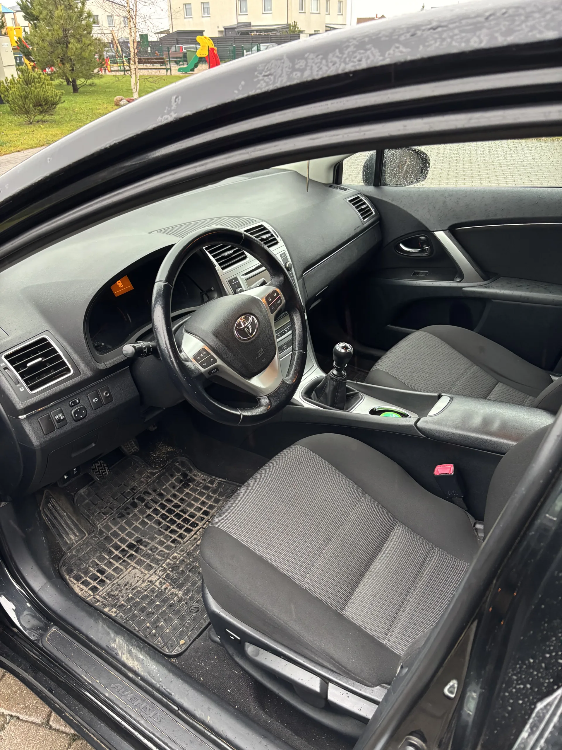 Toyota Avensis, 2013