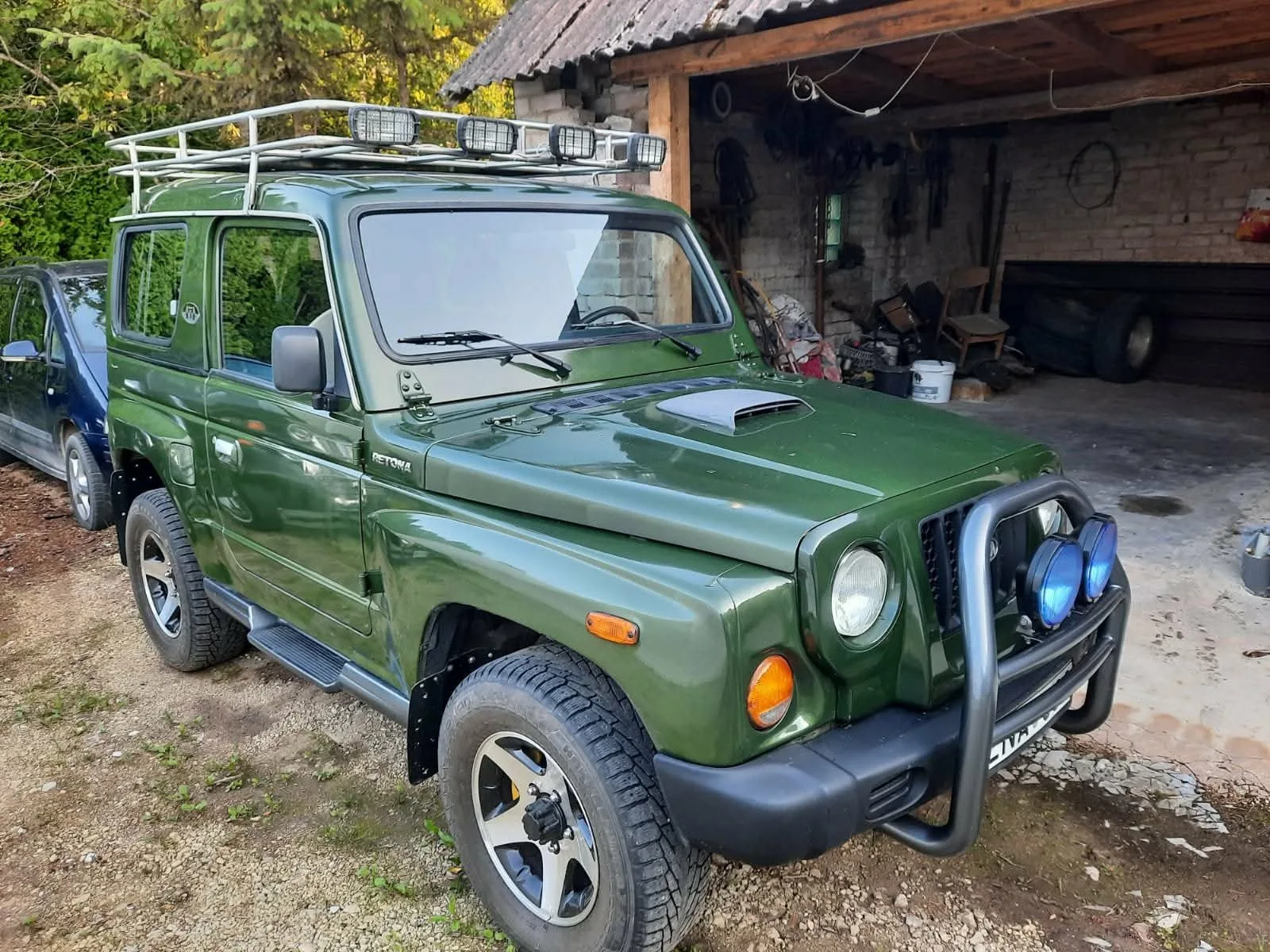 Kia Retona, 2000
