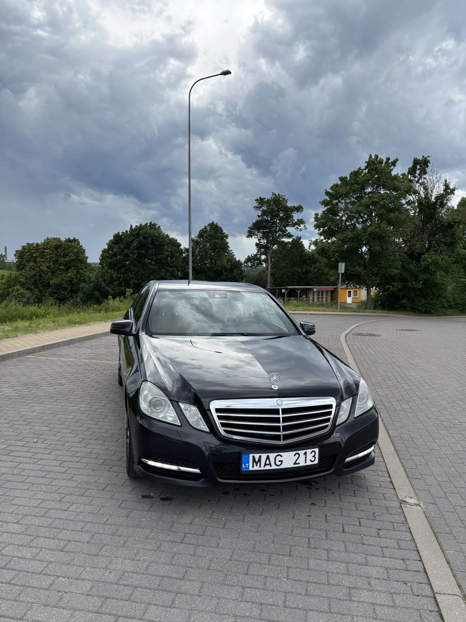 Mercedes-Benz E350, 2010