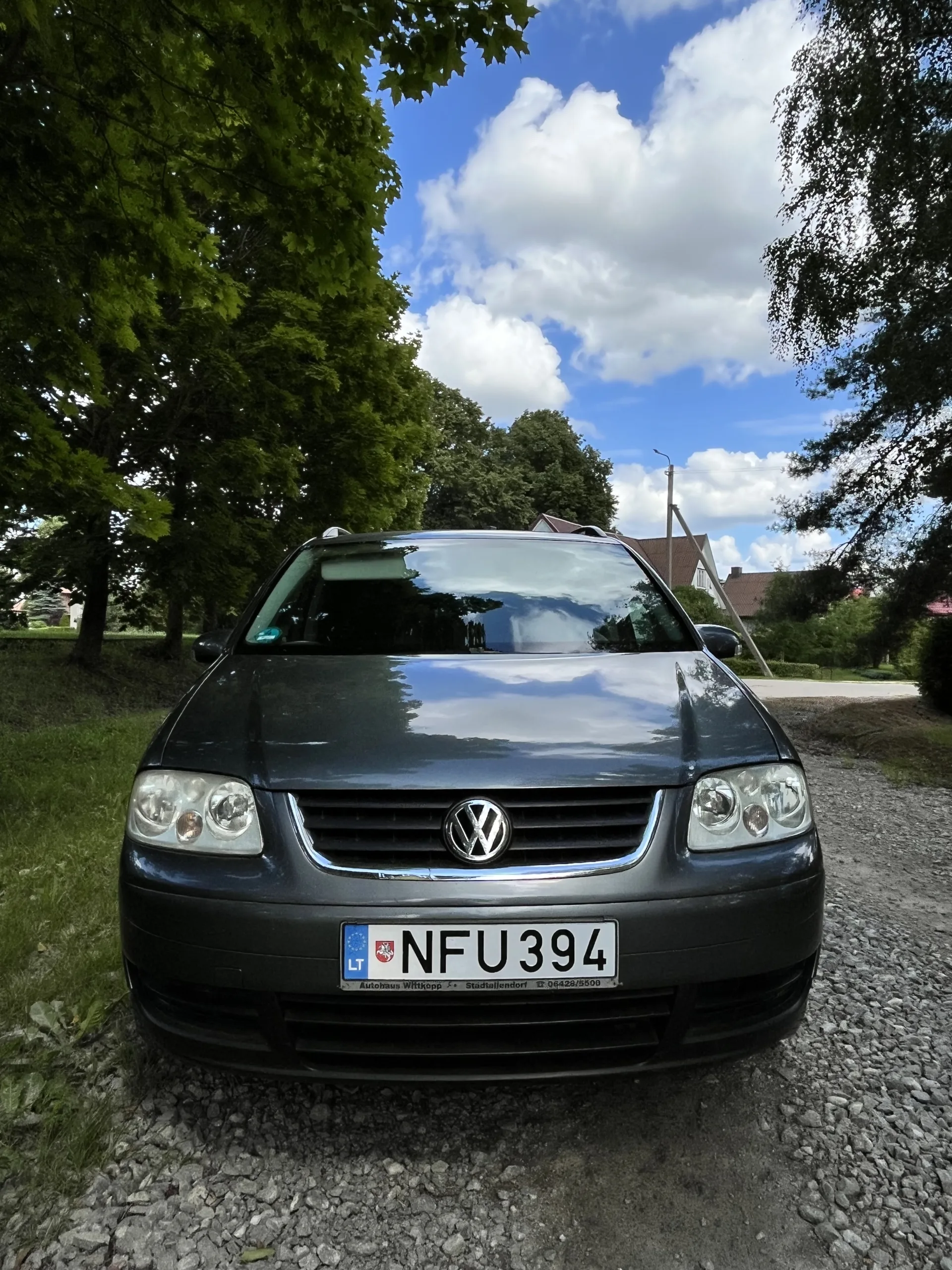 Volkswagen Touran, 2004